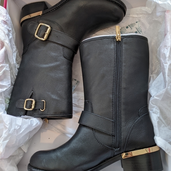 Vince Camuto Wendeema Womens Size 75 